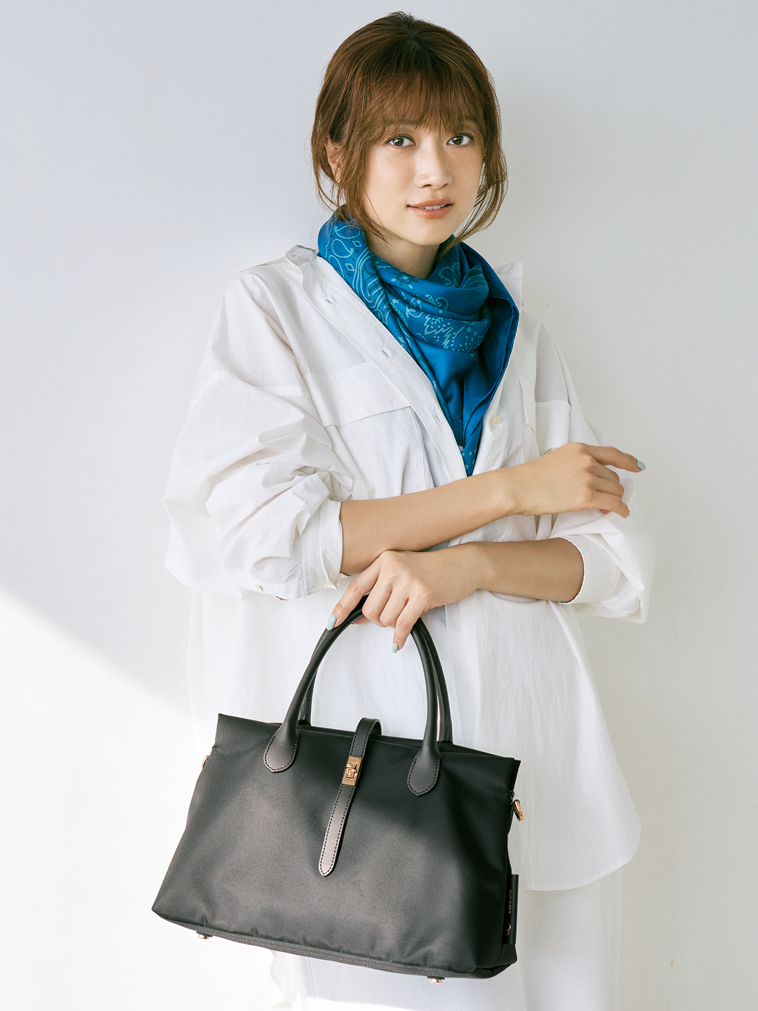 ヴィオラドーロのナイロントートバッグコーデ