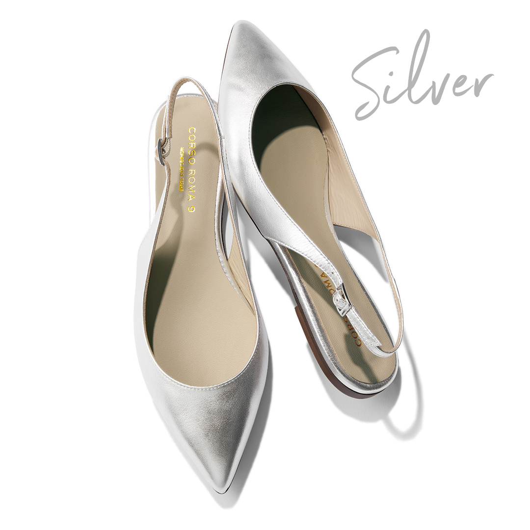 ストラップシューズ