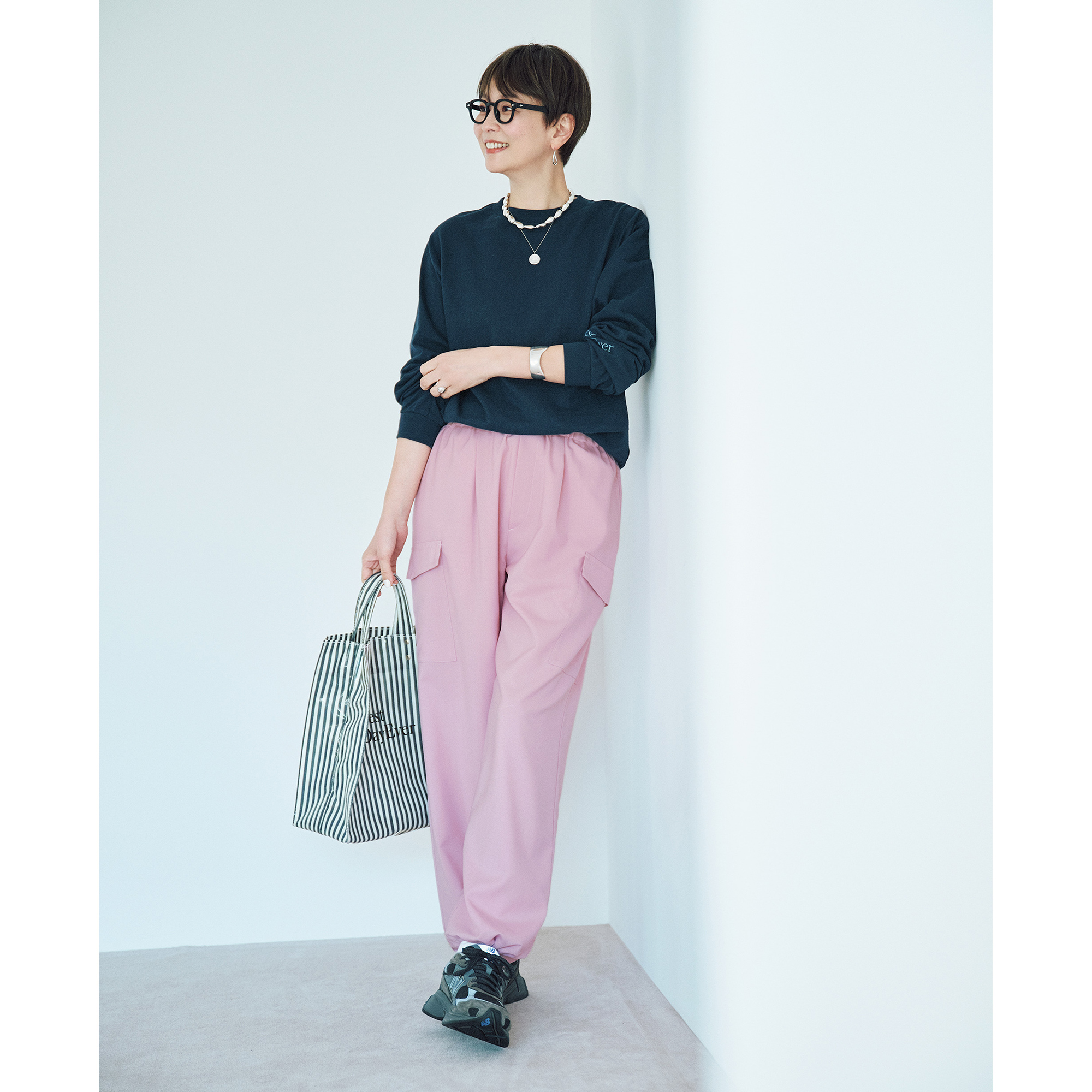 “日常で選び抜いたもの”が旅の相棒！五明祐子さんの「旅」に連れていきたい愛着ワードローブ