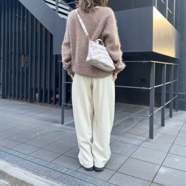 通勤も週末もしゃれ見え！4万円台以下の“軽量バッグ”5選【40代ファッション】