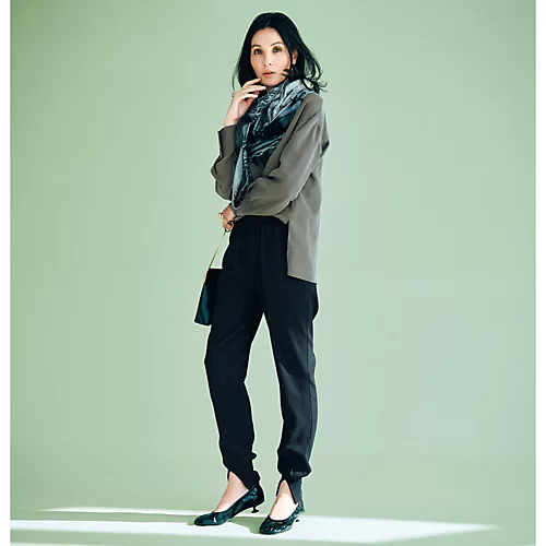 Col Pierrot×eclatとろみスリットリブパンツ¥39,600