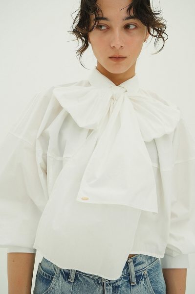 CLANERIBBON TIED COMPACT SHIRTS￥26,400