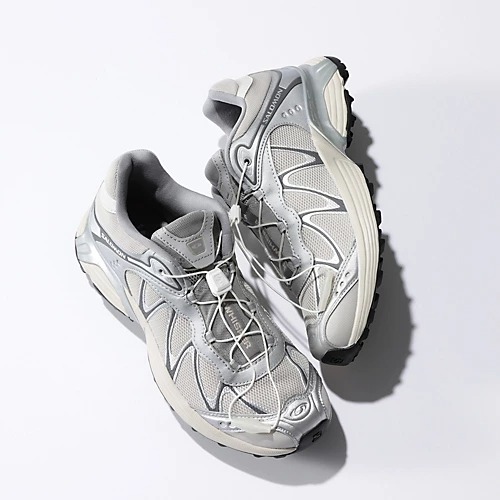 足元から春めく、今買うべきスニーカー10選