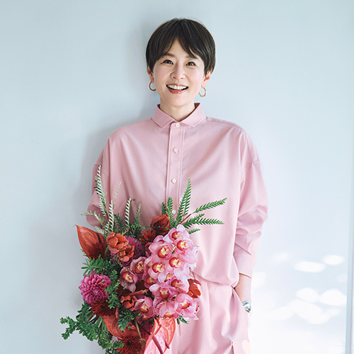 【本日公開】最新コラボ＆セレクトアイテム登場「五明祐子さんの『旅』に連れていきたい愛着ワードローブ」