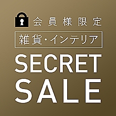 ＼新着情報！／即完売した「ラミーシャツ」が別注の新色誕生でカムバック！ともさかりえさんが着る、初夏の『MY WEAKNESS』