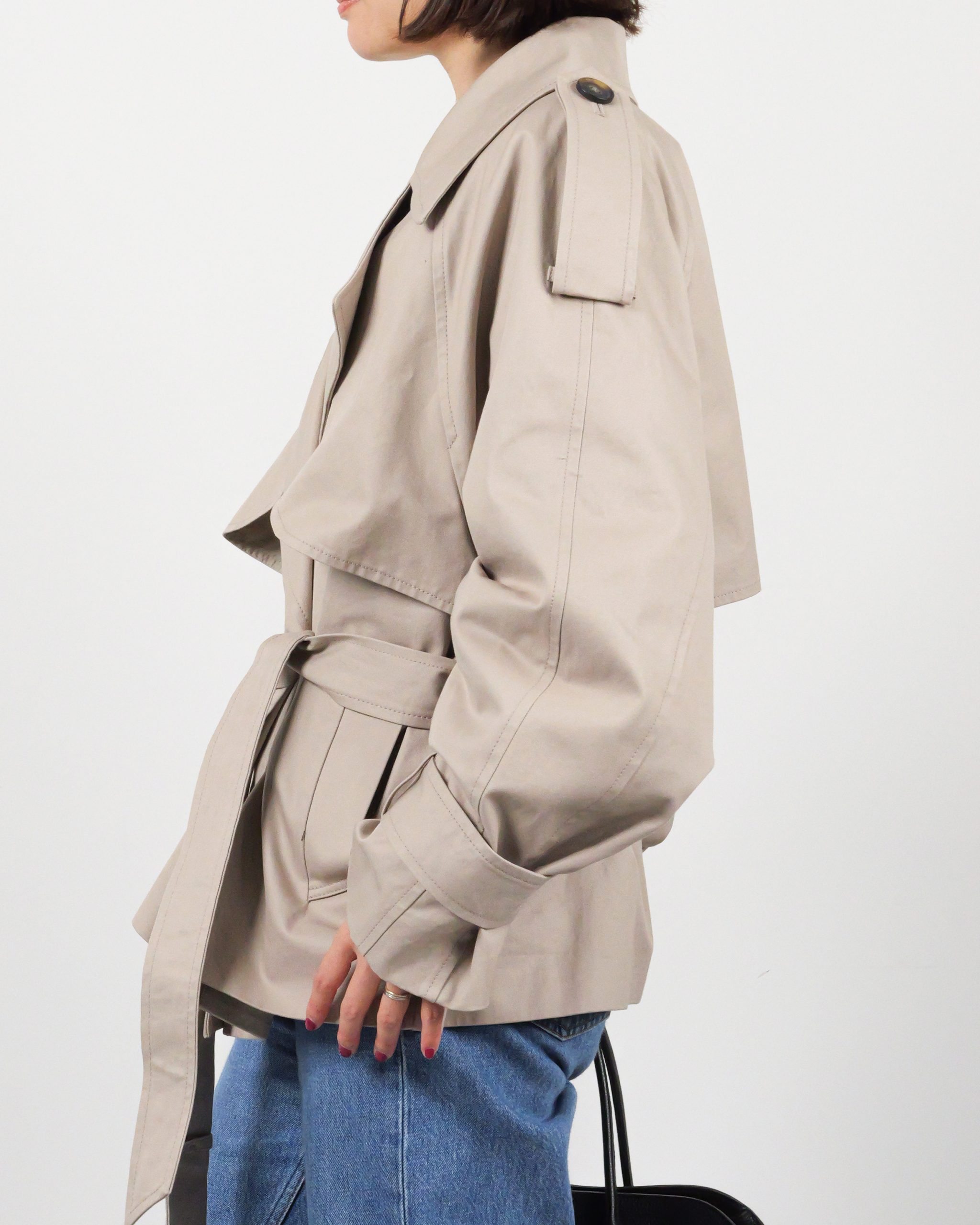 suadeo【神山まりあさんコラボ】コンパクトショートトレンチ