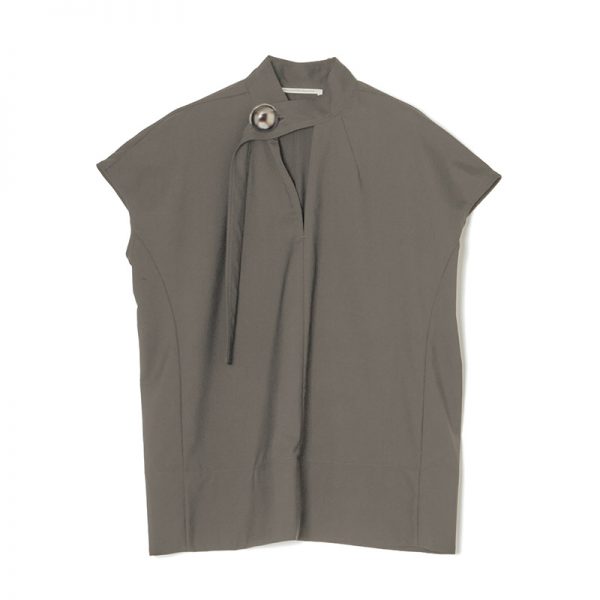 【40代・50代 ファッション】旬ブランドの指名買い服、POLO RALPH LAURENポロシャツ、RED CARD TOKYOデニム éclat2026年5月号特集