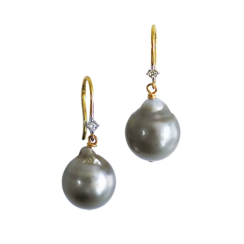 Bon Magique×eclat【別注】黒蝶パール＆ダイヤモンドフックピアス￥165,000