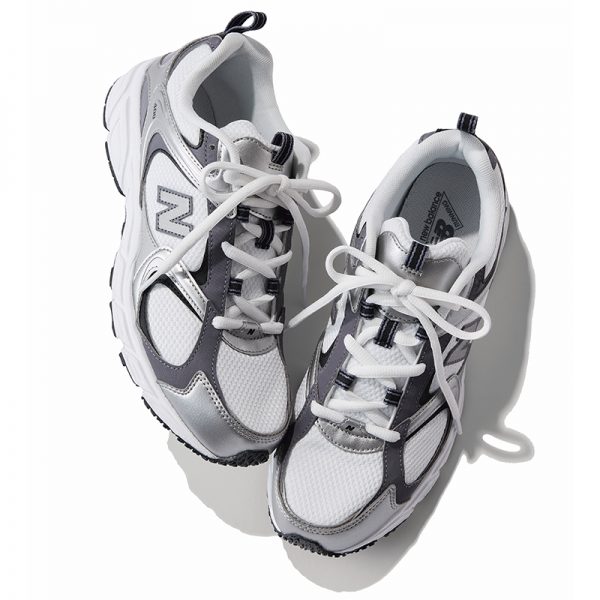 人気ブランドで見つけた「快適」と「おしゃれ」を両立する服&小物9 Marisol5月号2026年特集