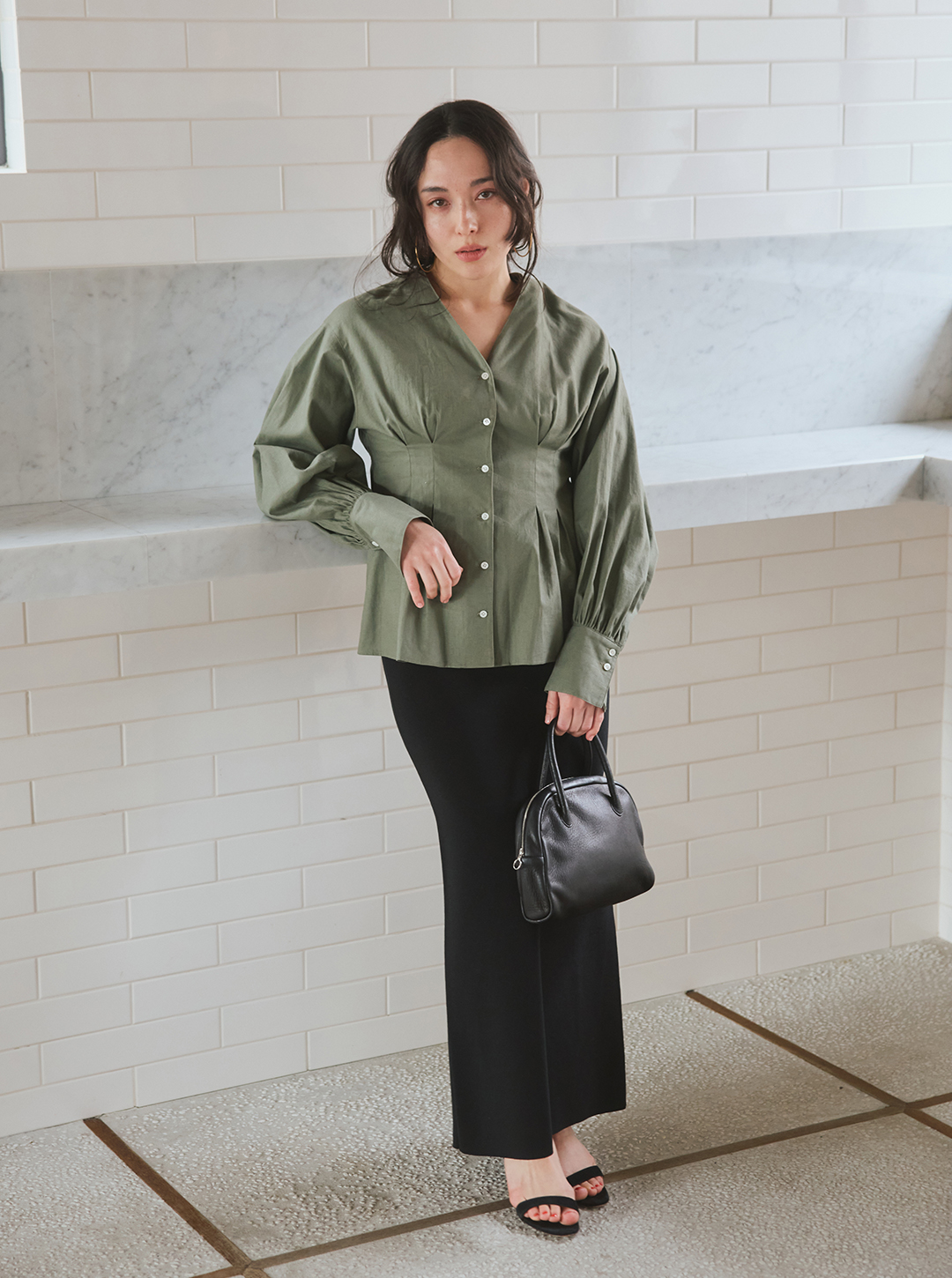 【suadeo】 ジャケット風ブラウスで春夏のマンネリをリセット！| GOOD THINGS Vol.104