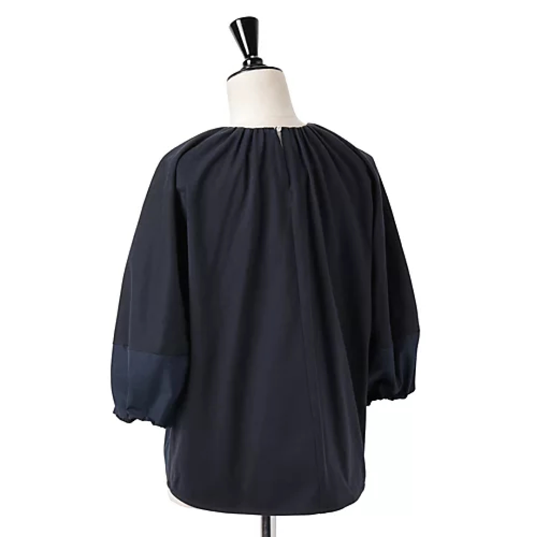 エムセブンデイズの【洗える】布帛ドッキングTシャツ Detail