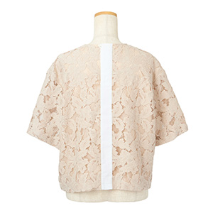 E by éclat 「新しい10着」でつくる着回しStyle éclat2026年5月号特集_2