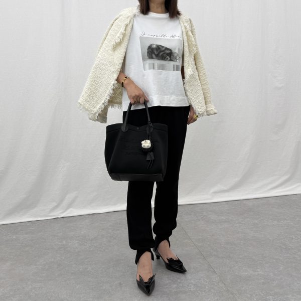 【50代 バッグ】エクラプレミアム編集長・工藤愛用のA.D.M.J.「軽量トートバッグ」を解説