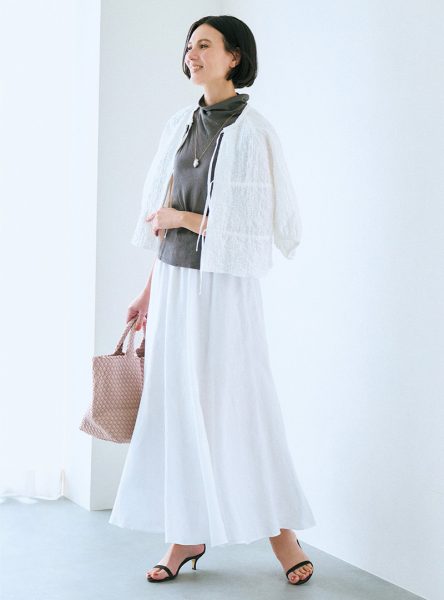 ここでしか買えない!人気ブランドと別注「リラクシーな春クロゼット」4選 éclat2026年5月号特集