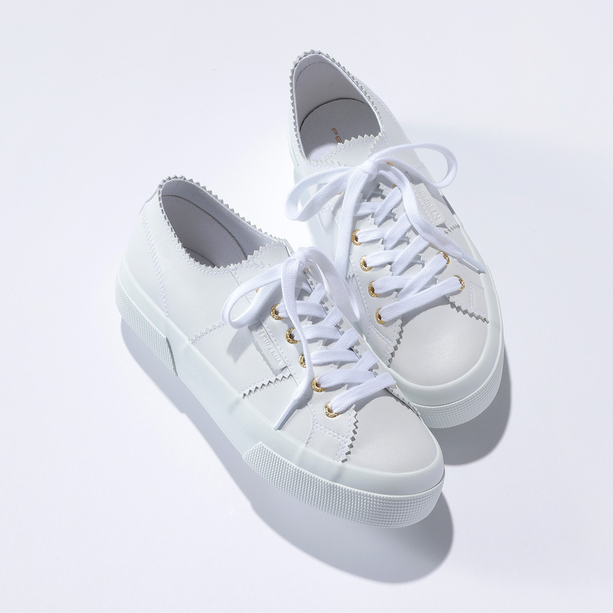 進化しているキーアイテムで作る「大人のフレンチStyle」