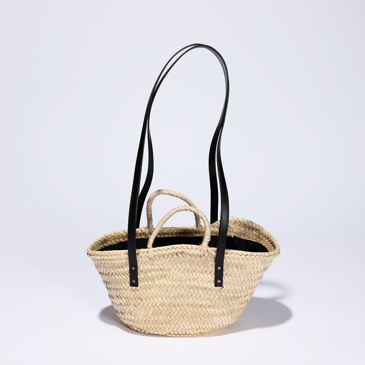 進化しているキーアイテムで作る「大人のフレンチStyle」