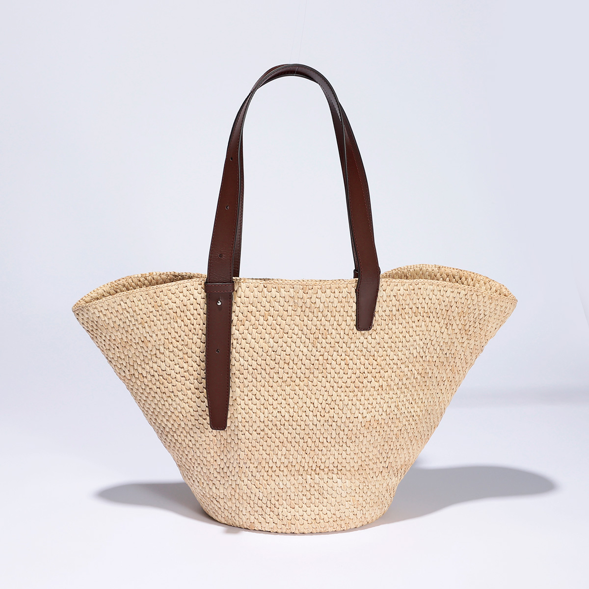 進化しているキーアイテムで作る「大人のフレンチStyle」