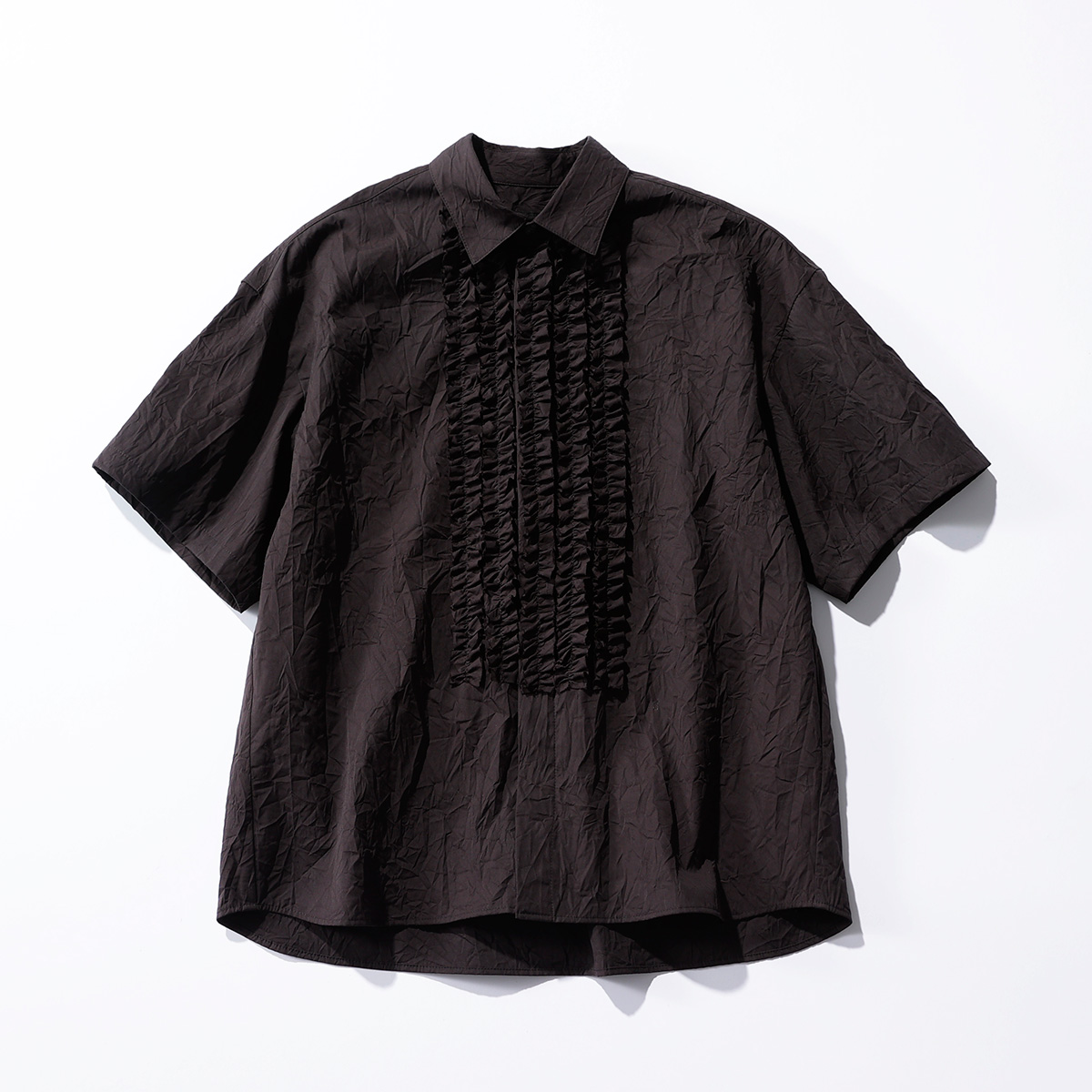 春デニムに合わせたい、ちょい甘ブラウス&着映えシャツ