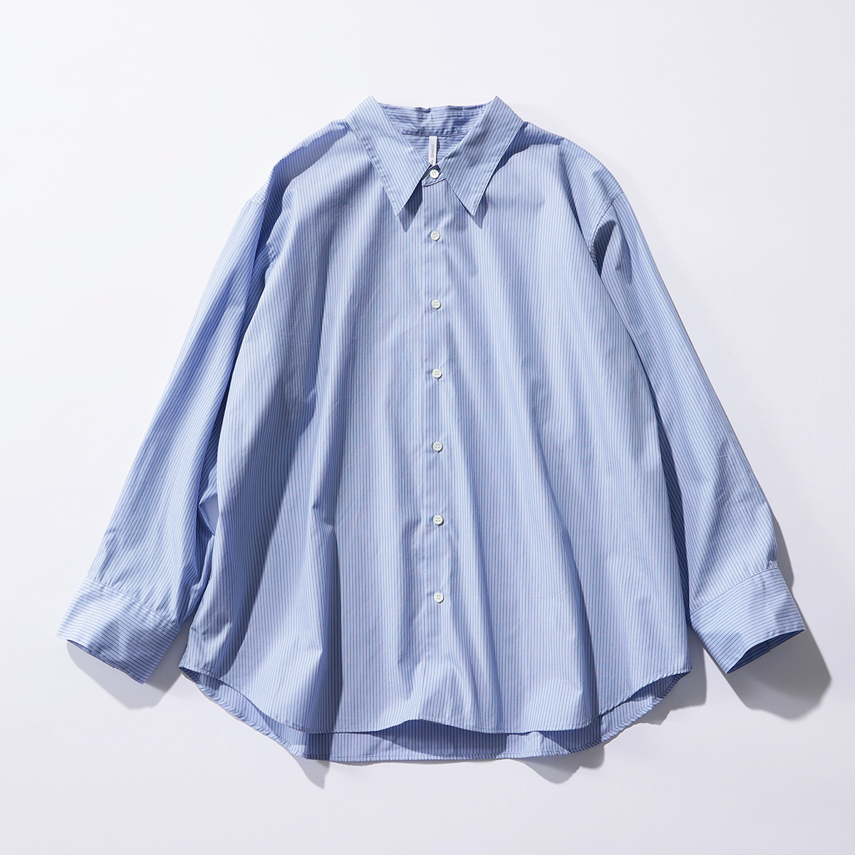 春デニムに合わせたい、ちょい甘ブラウス&着映えシャツ