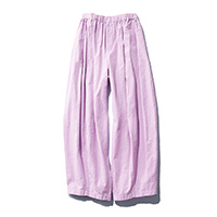 蛯原友里さんと楽しむ、ずっと愛せる初夏のワードローブ