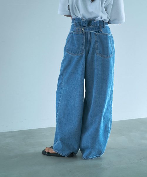 marjourTUCK DENIM￥13,200