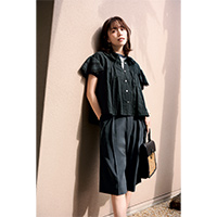 蛯原友里さんと楽しむ、ずっと愛せる初夏のワードローブ