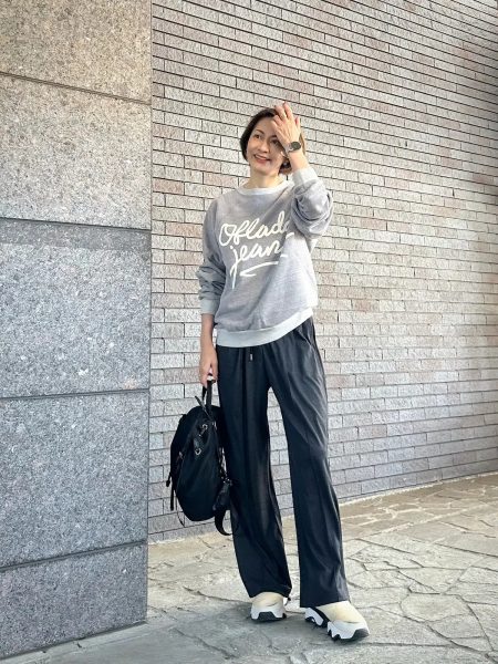  【エクラ 華組　岡部みわこさん】「SLOANE × eclat【別注】スーパーナチュラル　センタータックパンツ」エフォートレスでキレイに着回せる3コーデ