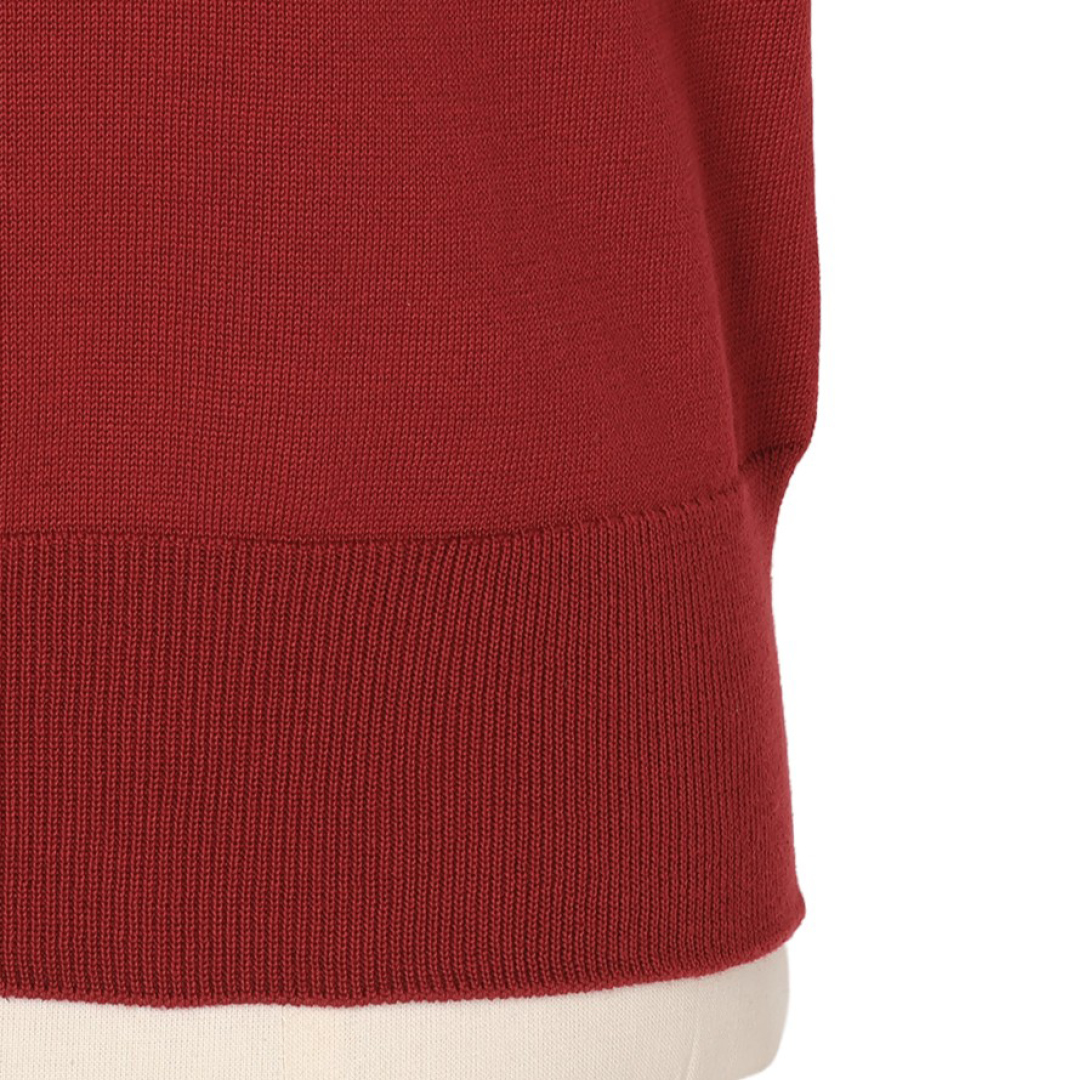 エムセブンデイズの前後2WAYすっきり見え【洗える】ノースリニット&スカート Fabric texture