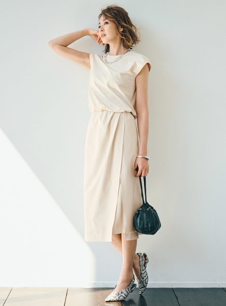 【40代・50代 ファッション】マダム戸野塚が別注＆セレクト大人のための「涼感スタイル」5選 éclat2026年6月号特集