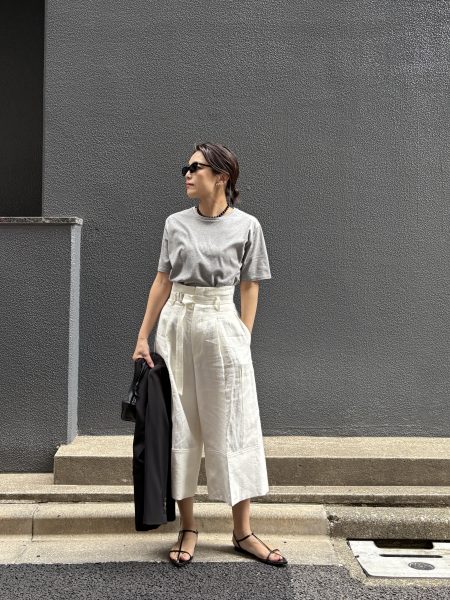 累計5000枚ヒット!スタイリスト松村純子さんコラボ「大人Tシャツ」今年はこう着る!