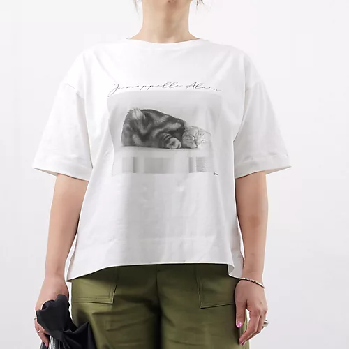 E by eclatAlain CAT Tシャツ￥7,700