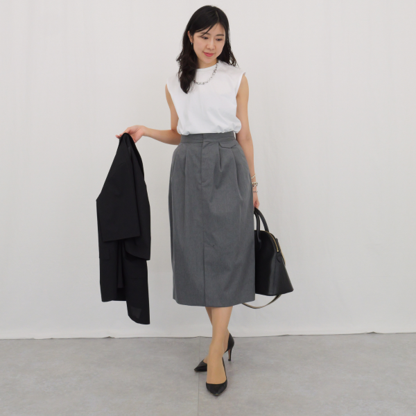 「これを買えば間違いない」売上No.1「パックT」を美女組身長別12コーデで検証【40代ファッション】