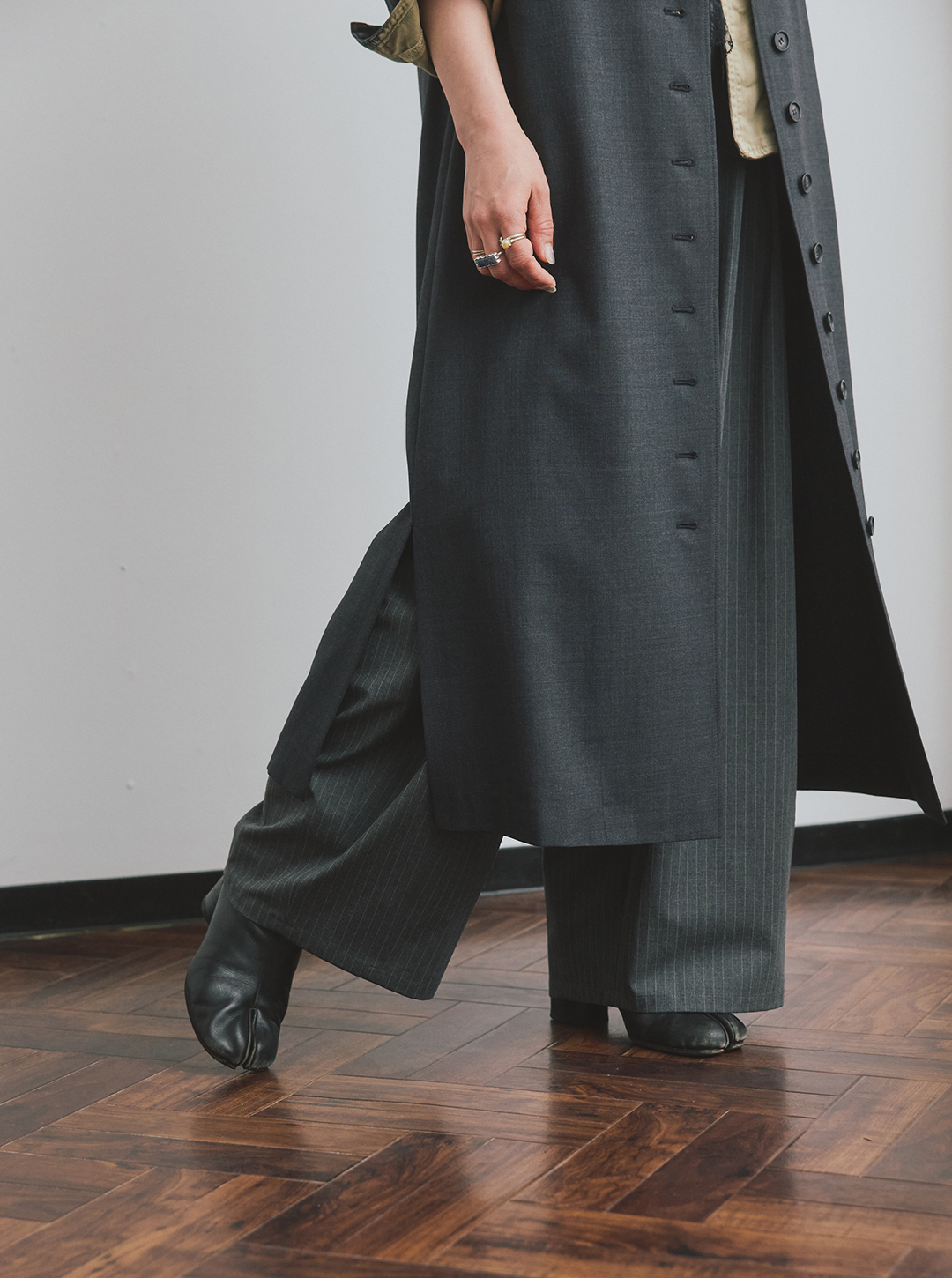 デザイナーHiguchiの1週間コーデ｜気温差に迷わない春の着こなし【suadeo】