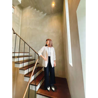 気温26℃でも快適！ 高機能素材【sn】スーパーナチュラルを採用したSLOANEのセンタータックパンツ【エクラ編集部員の偏愛名品図鑑 #31】