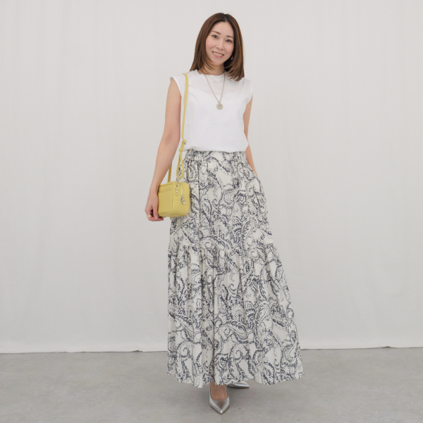 「これを買えば間違いない」売上No.1「パックT」を美女組身長別12コーデで検証【40代ファッション】