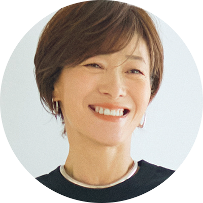 【40代・50代 コーデ】きれいめ派・谷島さん＆カジュアル派・山崎さん初夏のおしゃれ計画！ éclat2026年6月号特集