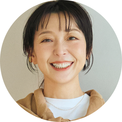 【40代・50代 コーデ】きれいめ派・谷島さん＆カジュアル派・山崎さん初夏のおしゃれ計画！ éclat2026年6月号特集