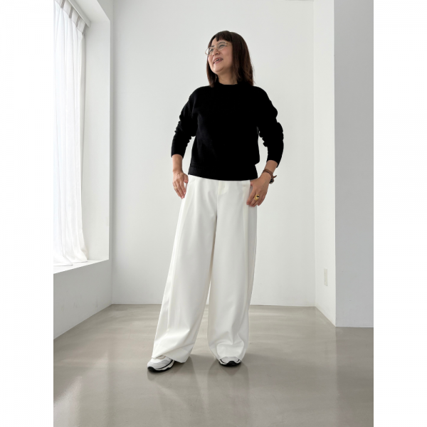 E by eclat優美なセミワイドパンツ￥19,800