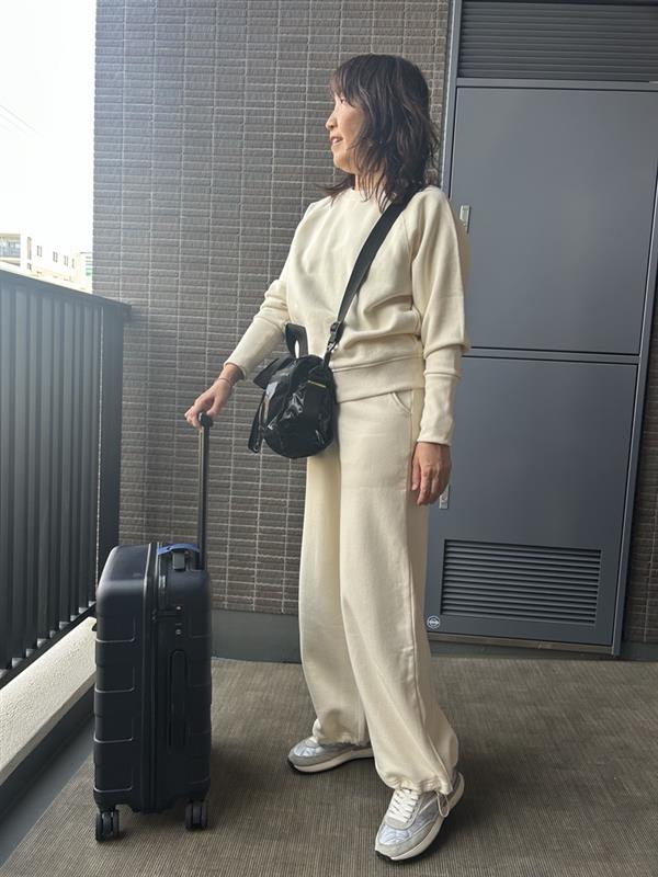 旅に最適！ 超こなれスウェットのセットアップ【社員エディターRの