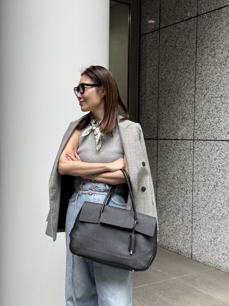 「PELLE MORBIDA(ペッレモルビダ)」のフラップトートバッグ 東原さん