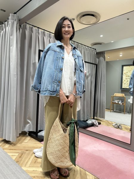 【スタイリスト石上美津江さん来店イベントレポート】コラボ新作とプロのひと手間でコーデが完成！　#LEEマルシェ