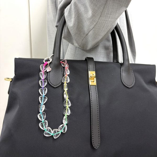 昨年即完した「CADEAUX PLUS（カドープラス）」のスマホストラップ｜新型＆Marisol先行カラー販売開始！