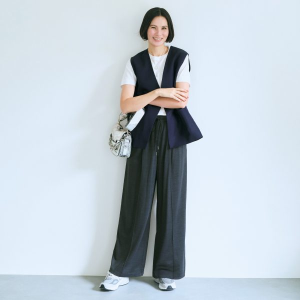  【エクラ 華組　岡部みわこさん】「SLOANE × eclat【別注】スーパーナチュラル　センタータックパンツ」エフォートレスでキレイに着回せる3コーデ