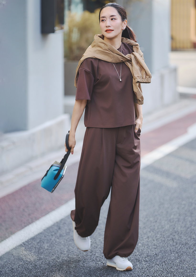 suadeo×亀恭子さんコラボ第3弾！大人の毎日にちょうどいい「着映えるシンプル服」