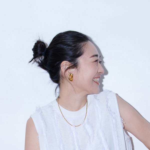 フリーランス 高橋 寿絵さん