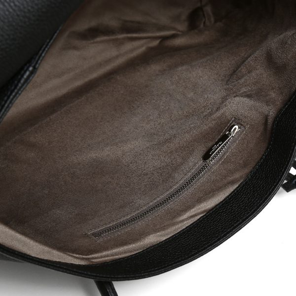 「PELLE MORBIDA(ペッレモルビダ)」のフラップトートバッグ ポケット