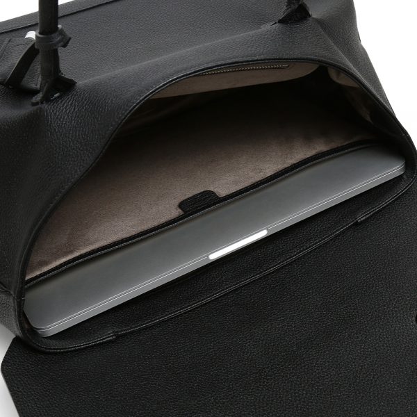 「PELLE MORBIDA(ペッレモルビダ)」のフラップトートバッグ 内部