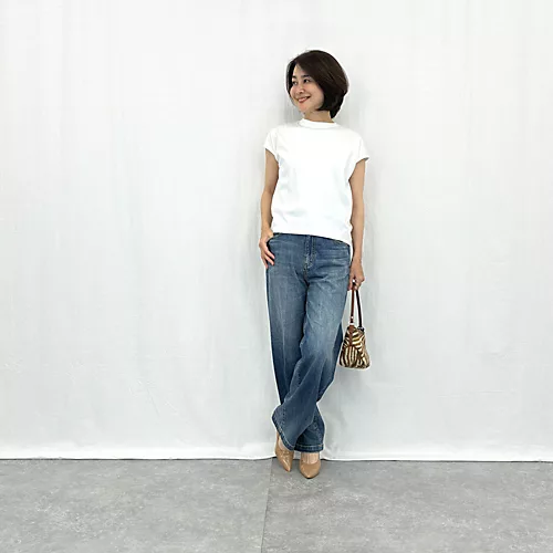 「デニムが似合わなくなった？」50代の悩みに応える、RED CARD TOKYO×エクラ別注 夏の美脚ソフトデニム