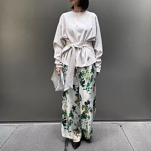 SACRAフラワープリントパンツ￥39,600