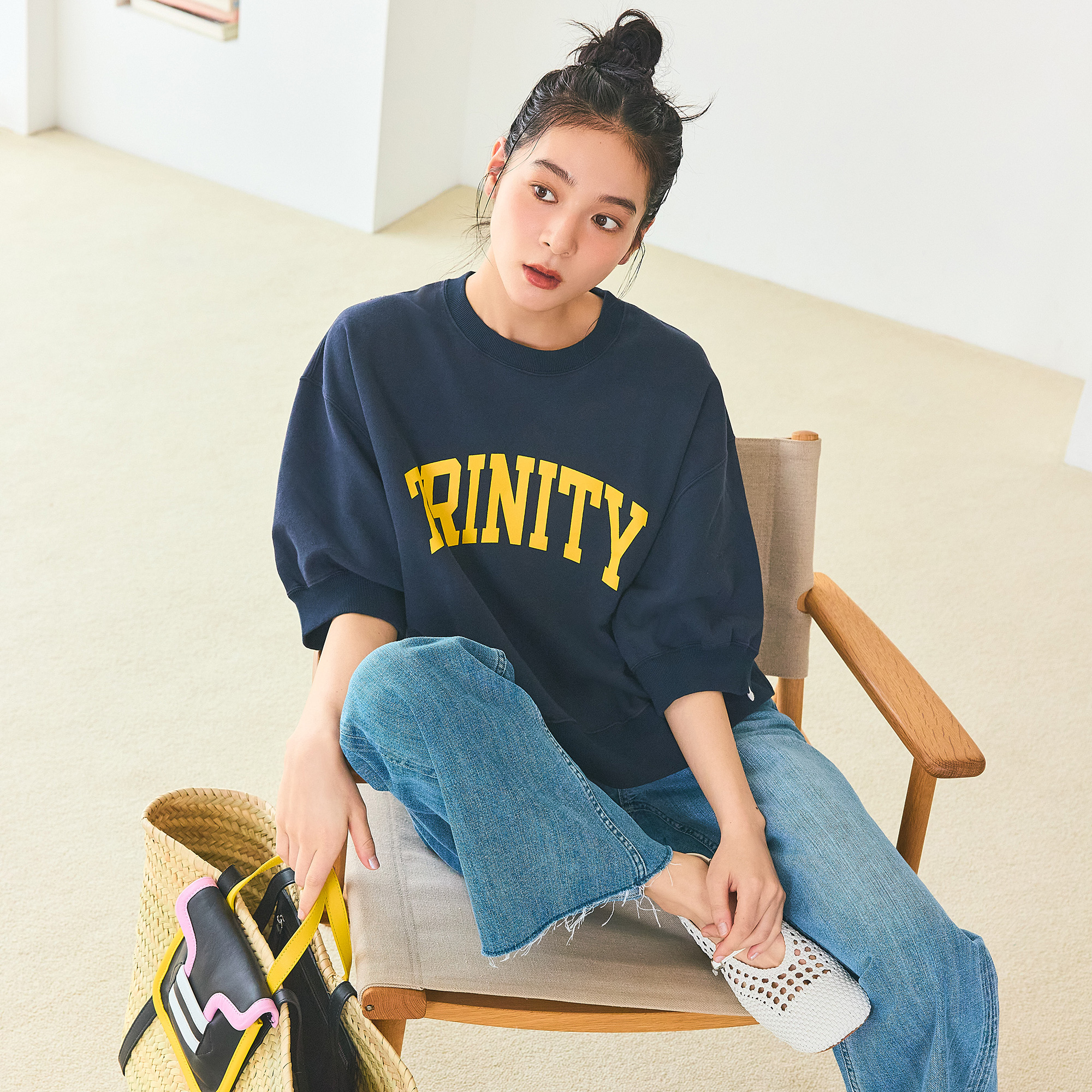 フォルム美人なスウェット×女っぽ靴でつくる初夏の6Style